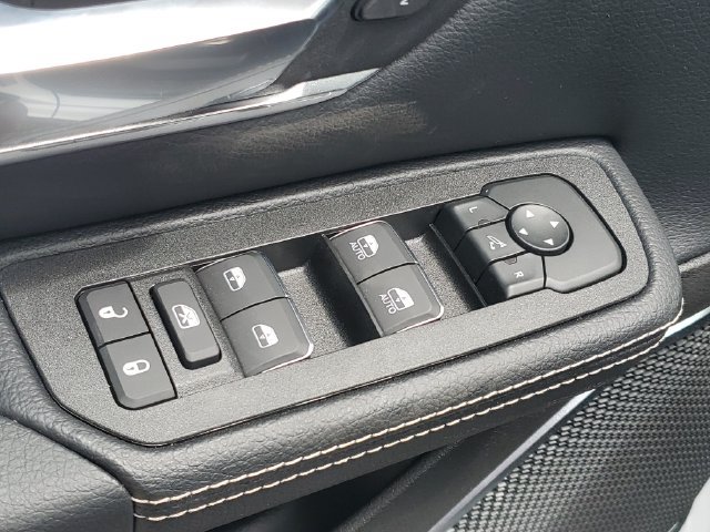 New 2026 RAM 1500 Laramie w/ Sport Appearance Package AWD/4WD image 16