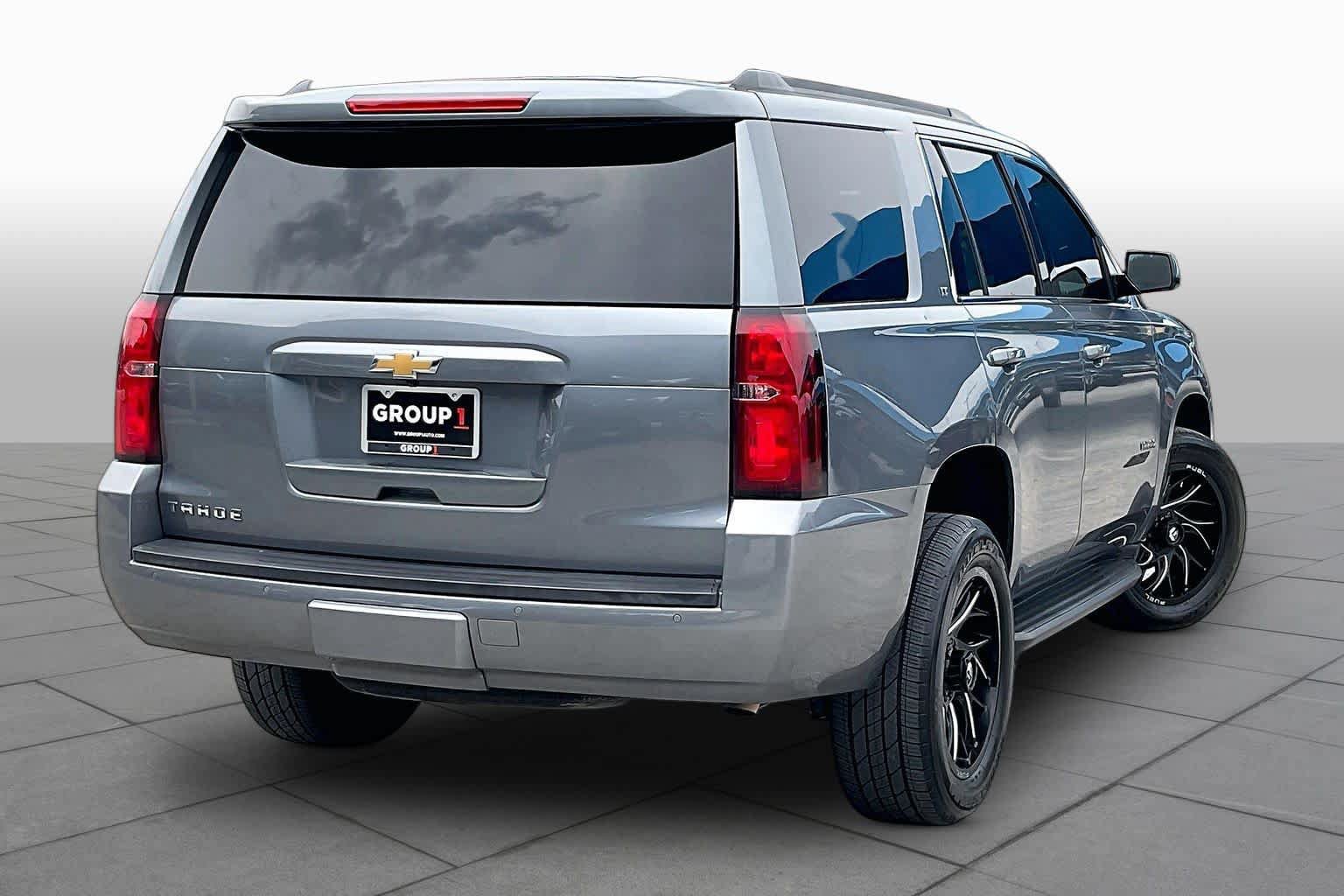 Used 2020 Chevrolet Tahoe LT w/ Luxury Package RWD image 13