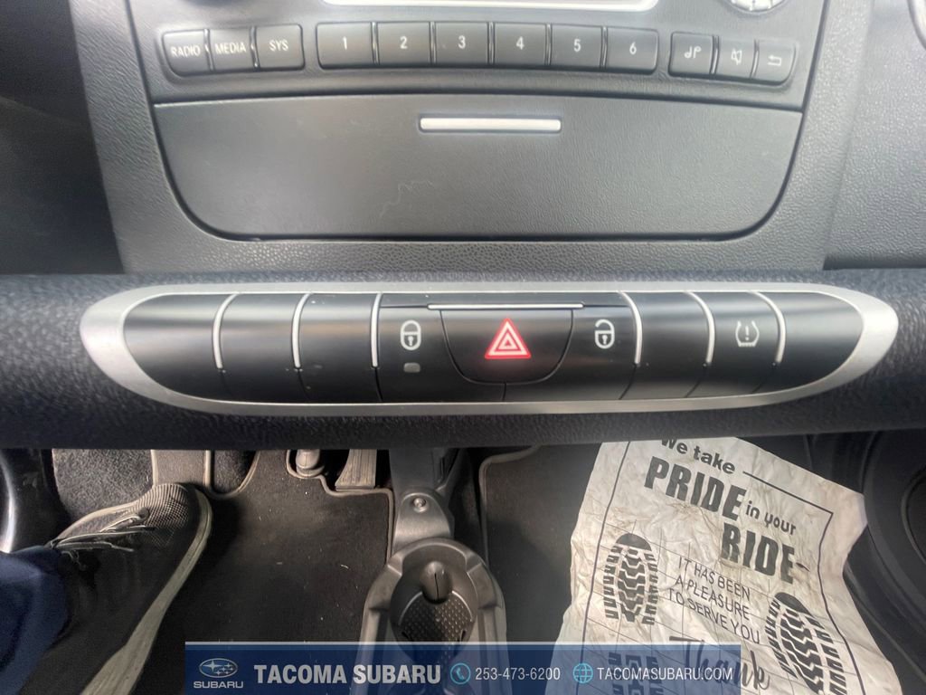 Used 2015 smart fortwo electric drive image 24