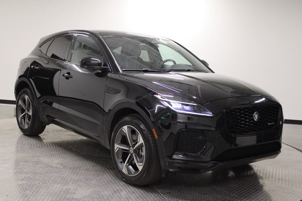 Used 2024 Jaguar E-PACE R-Dynamic SE image 9