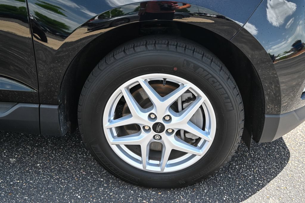 Used 2023 Ford Edge SEL w/ Convenience Package AWD/4WD image 15