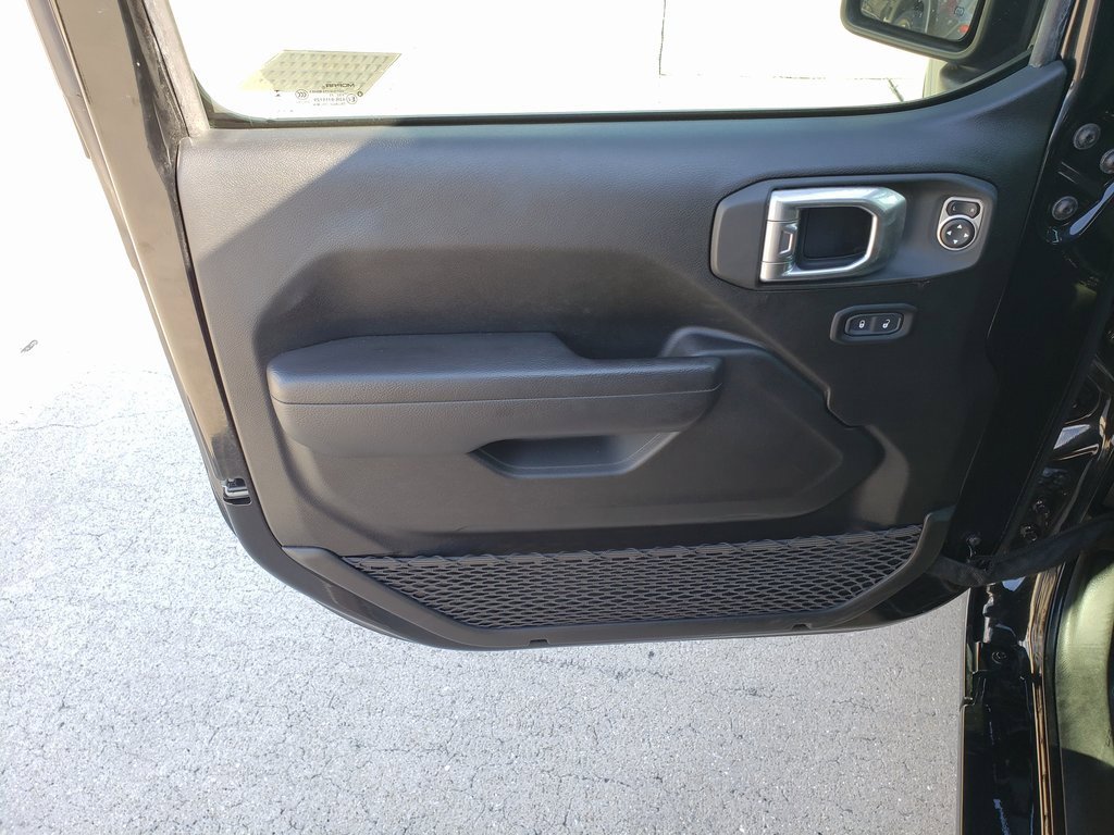 Used 2023 Jeep Wrangler Sport S image 10