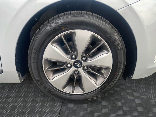 Used 2019 Hyundai Ioniq Limited image 38