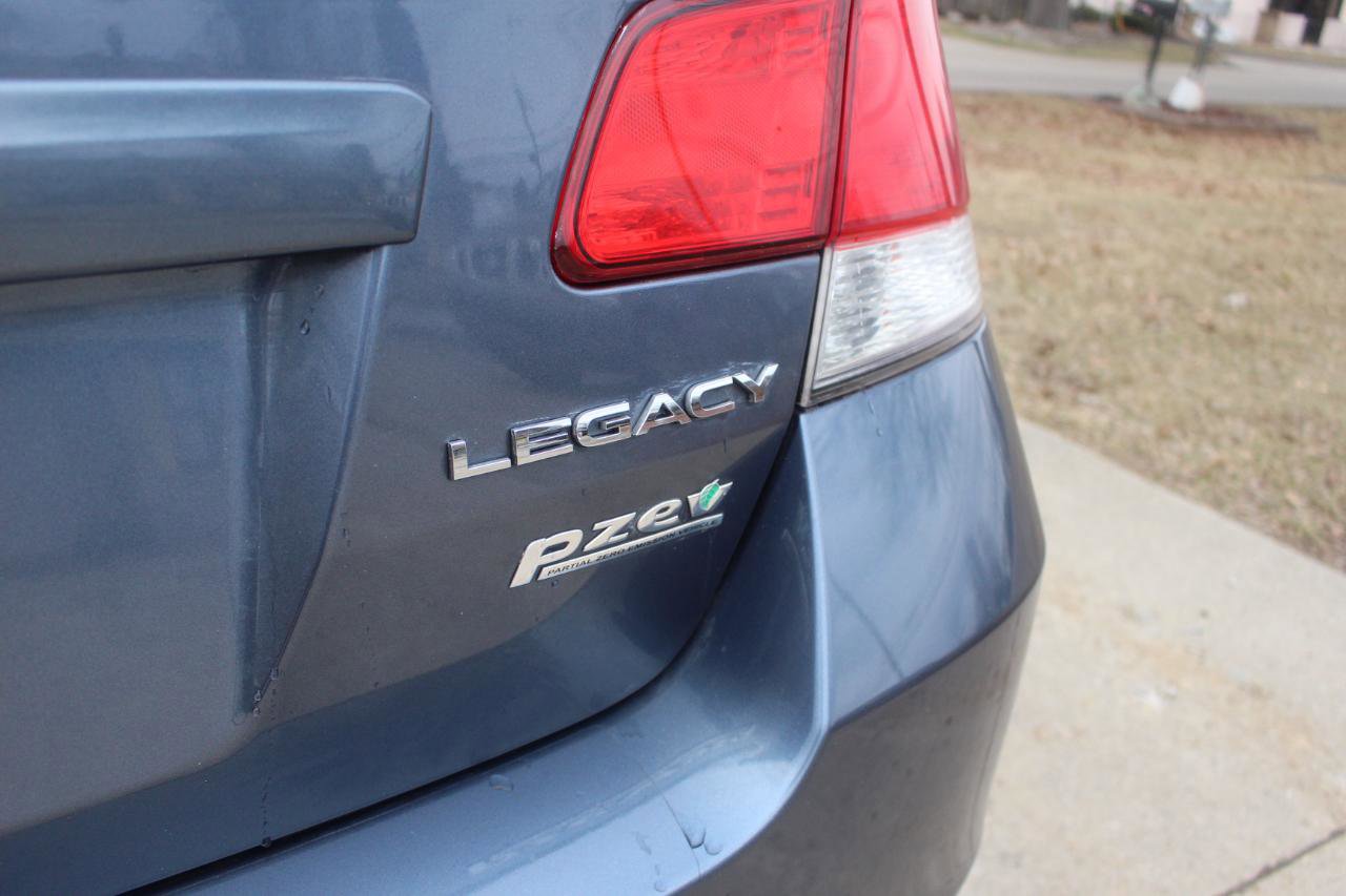 Used 2013 Subaru Legacy 2.5i Premium image 43