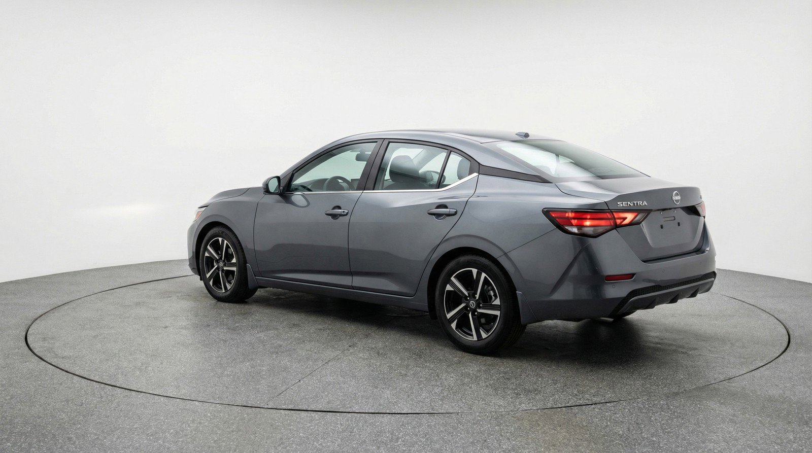 Used 2025 Nissan Sentra SV FWD image 6