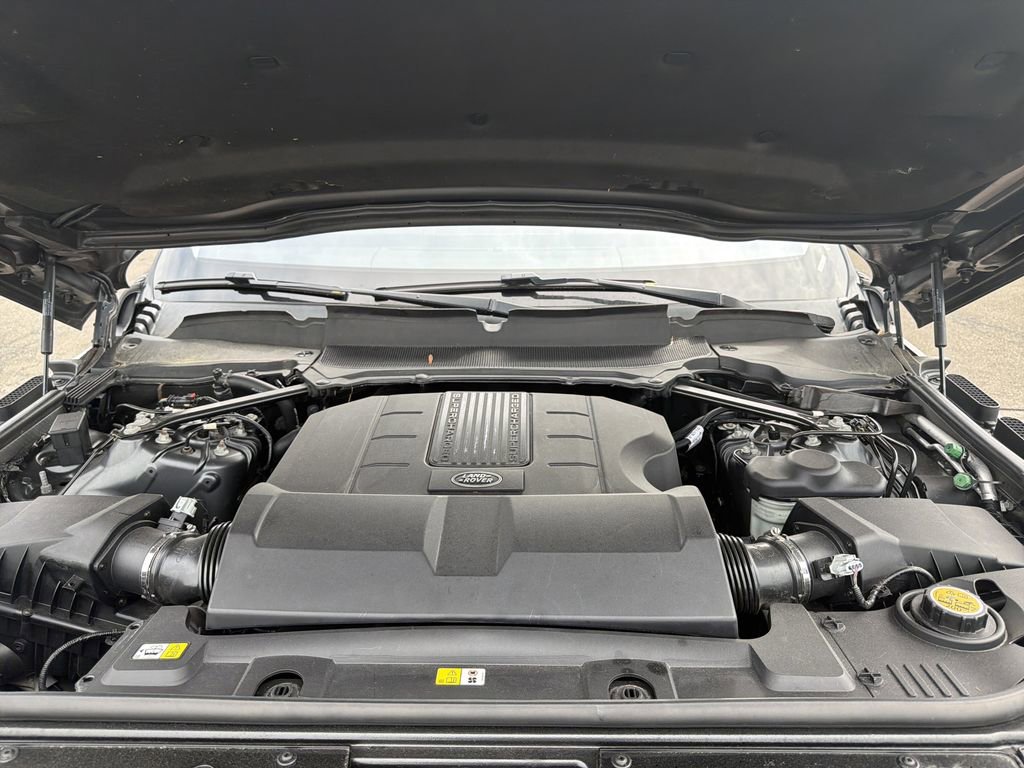 Used 2019 Land Rover Range Rover Supercharged AWD/4WD image 34