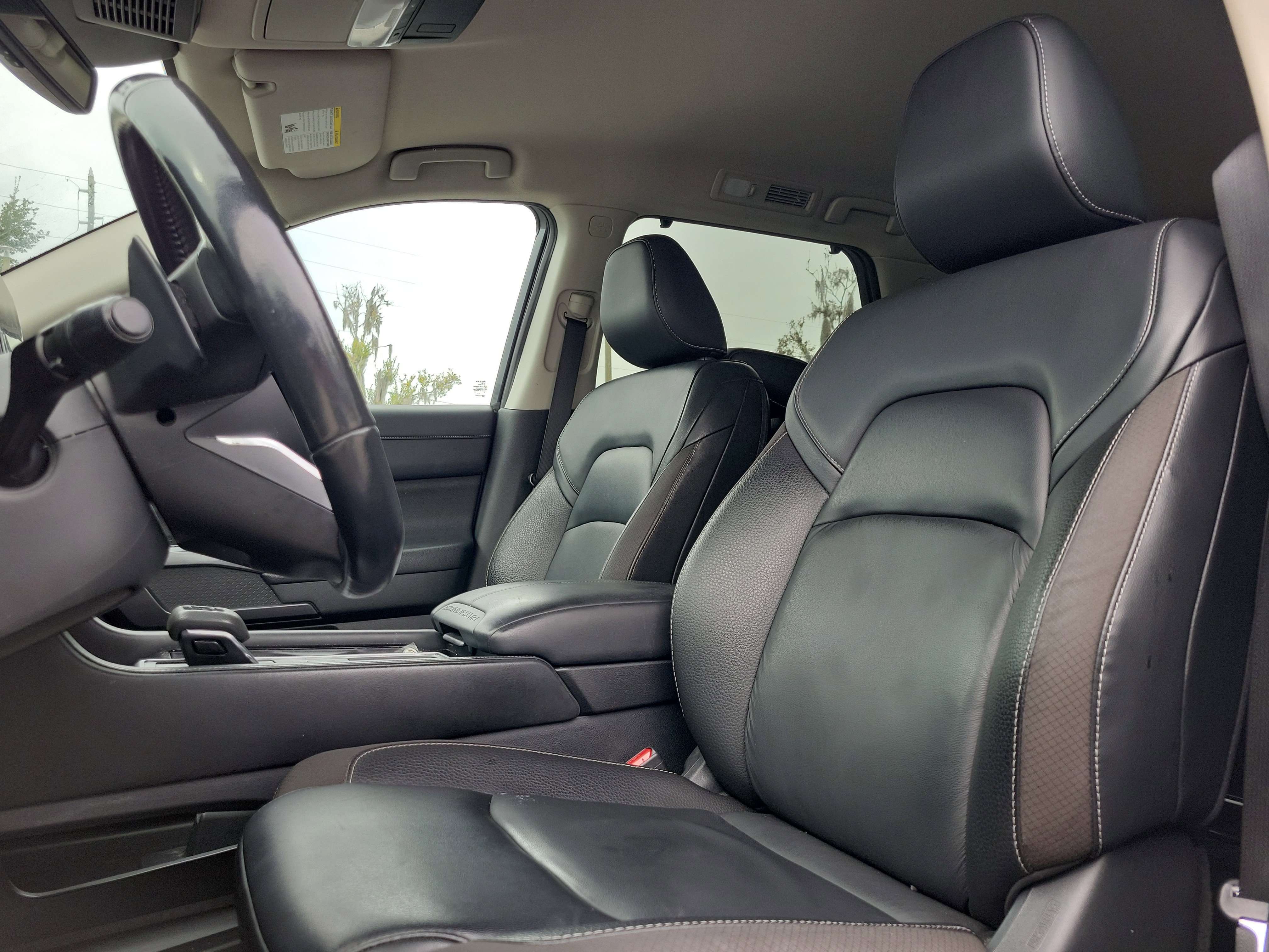 Certified 2023 Nissan Pathfinder SL w/ Cargo Package image 22