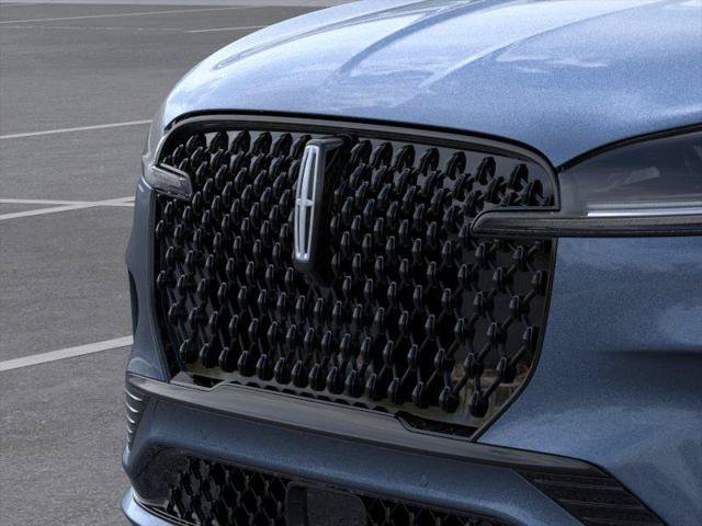 New 2026 Lincoln Aviator Reserve w/ Jet Appearance Package AWD/4WD image 17