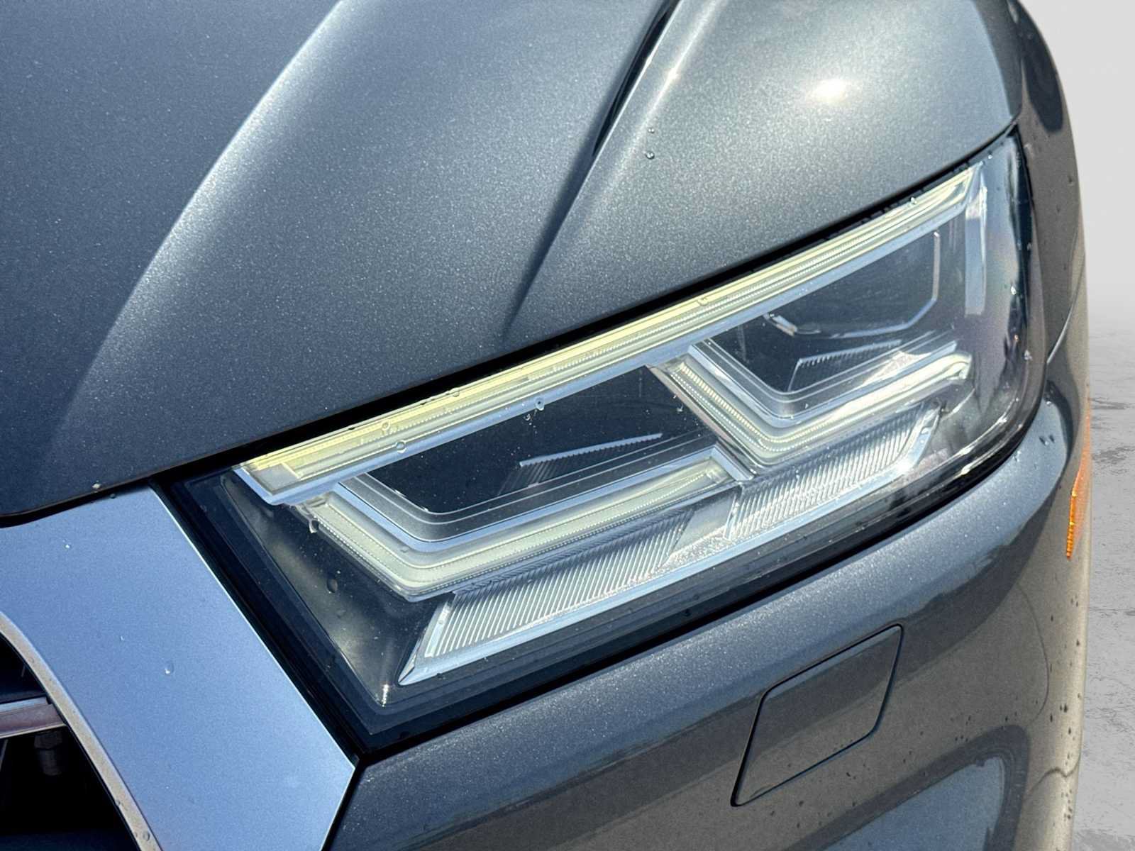 Used 2018 Audi SQ5 Premium Plus AWD/4WD image 10