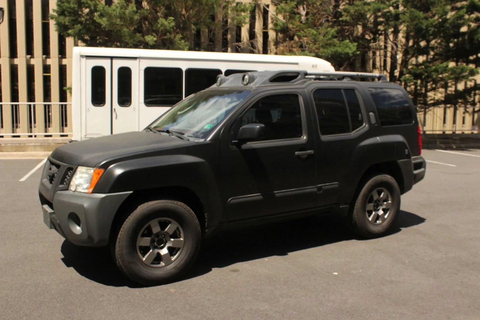 Used 2012 Nissan Xterra PRO-4X w/ Pro-4x Leather Pkg AWD/4WD image 12
