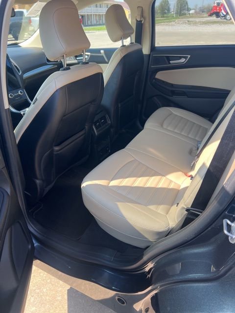 Used 2022 Ford Edge SEL w/ Convenience Package image 15