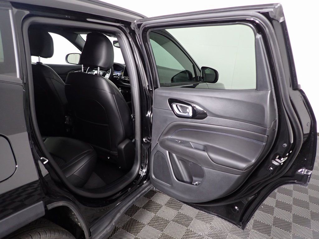 New 2026 Jeep Compass Latitude image 26