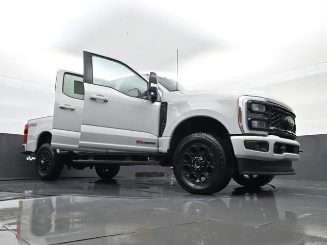 New 2026 Ford F350 Lariat w/ Black Appearance Package AWD/4WD image 34