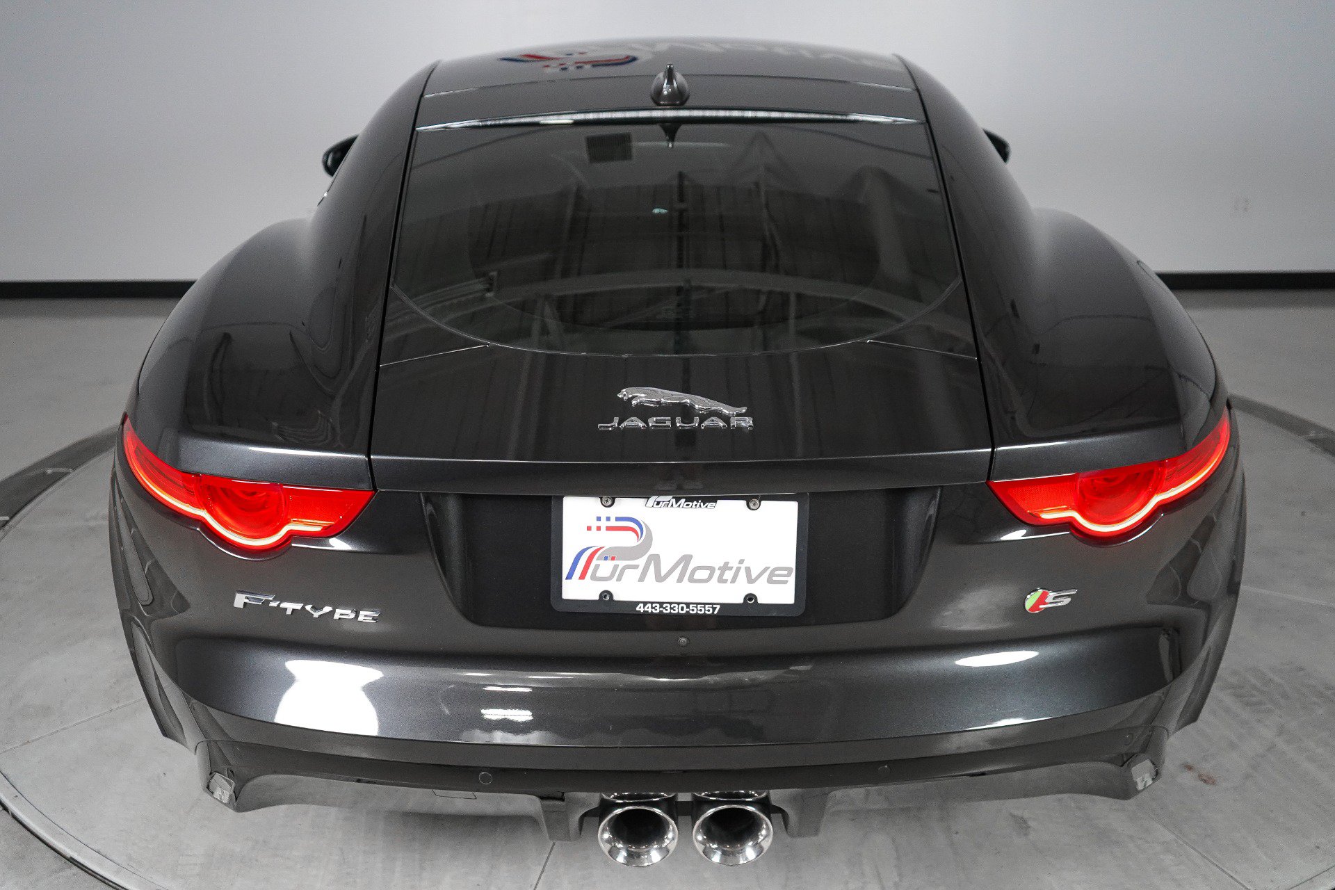Used 2015 Jaguar F-TYPE S RWD image 13
