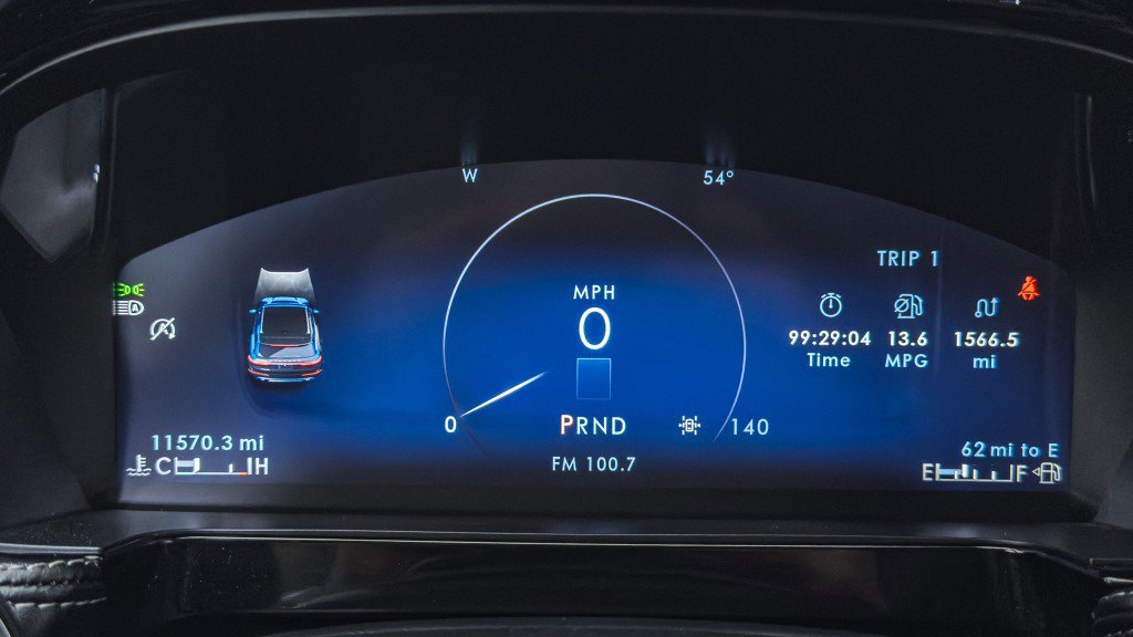 Used 2024 Lincoln Corsair AWD image 36