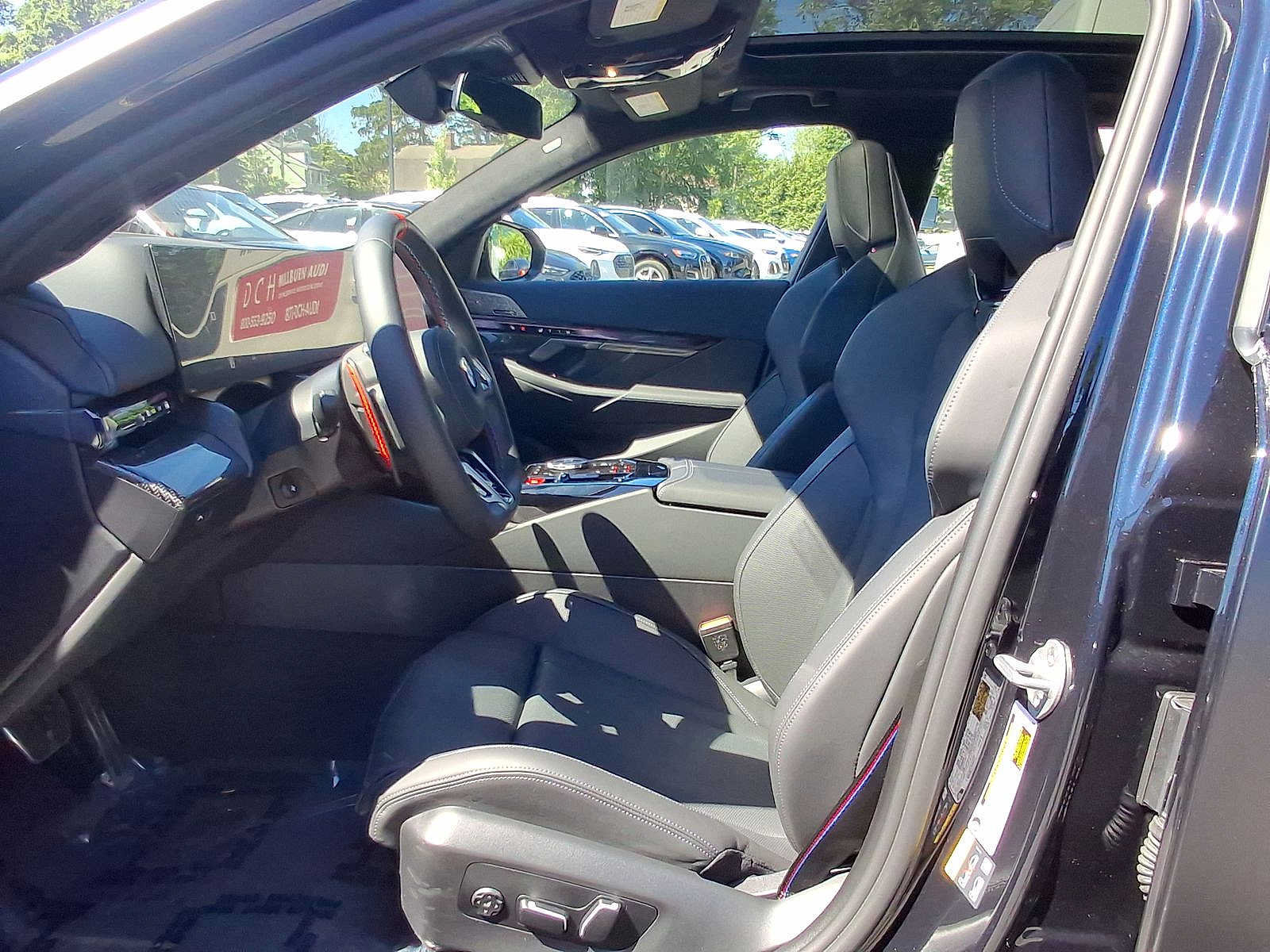 Used 2026 BMW M5 Touring AWD/4WD image 17