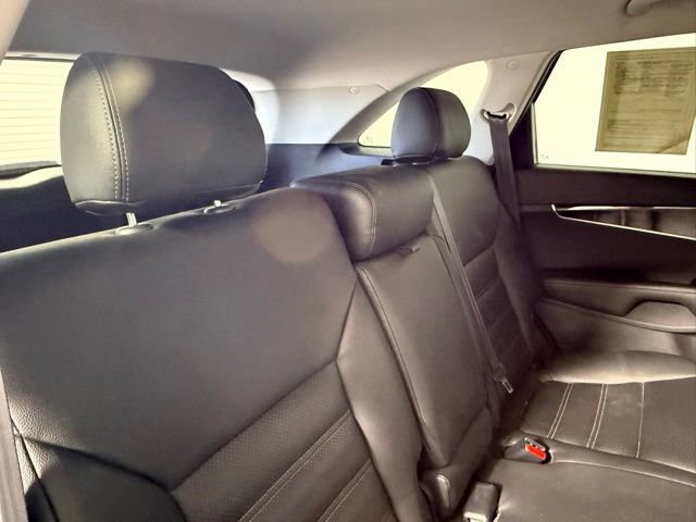 Used 2018 Kia Sorento FWD image 39