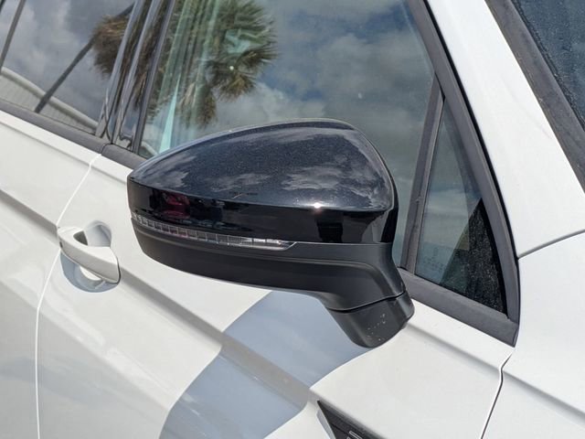 Certified 2023 Volkswagen Tiguan SE R-Line image 12