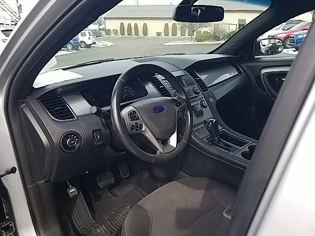 Used 2018 Ford Taurus SEL image 14