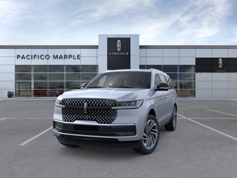 New 2026 Lincoln Navigator Reserve image 2