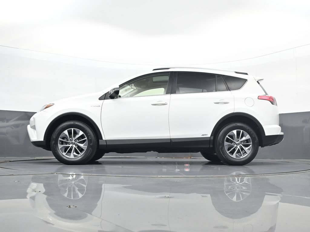 Used 2016 Toyota RAV4 XLE AWD/4WD image 28