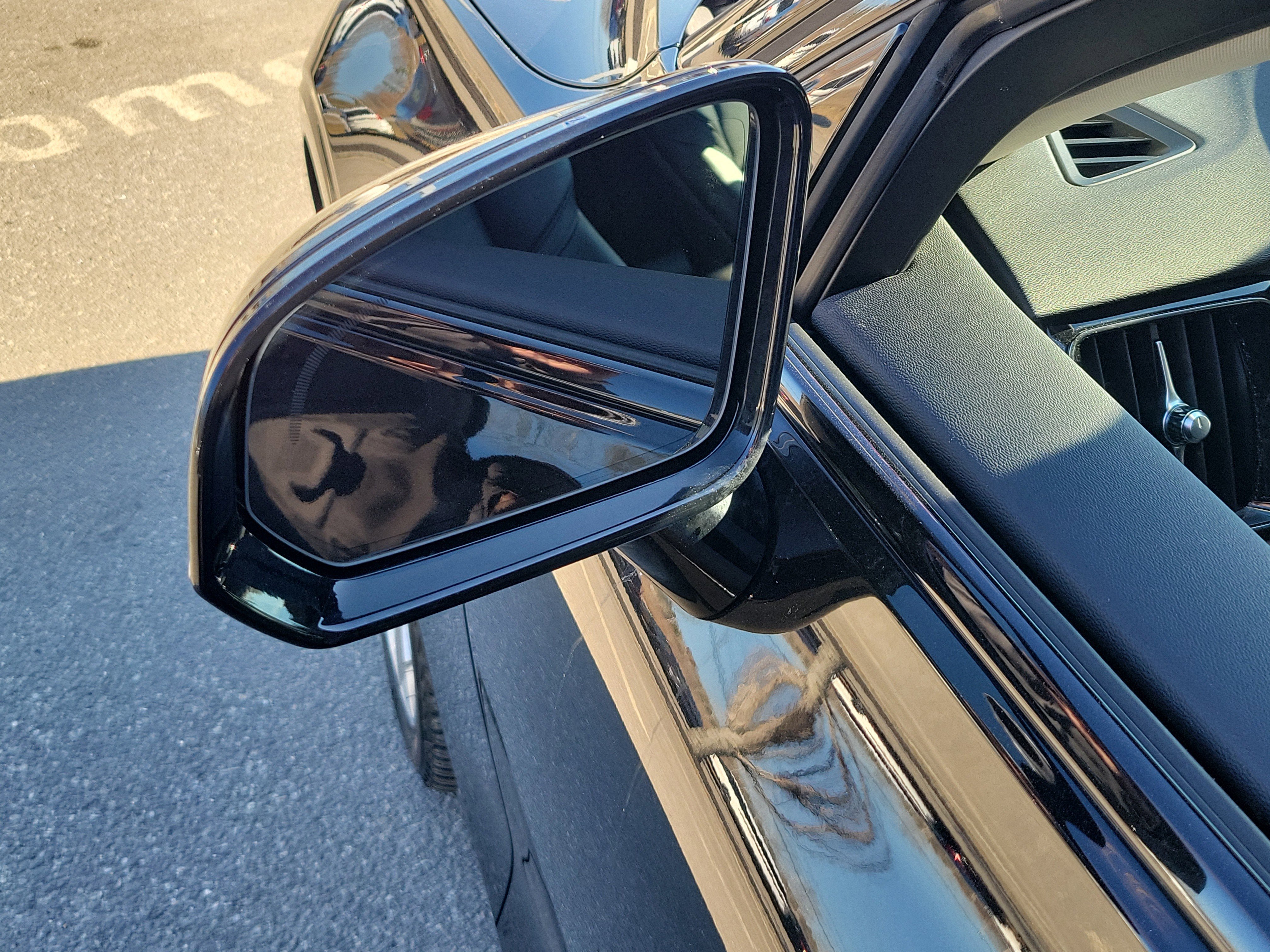 Used 2021 Volvo S60 T5 Momentum w/ Premium Package image 13