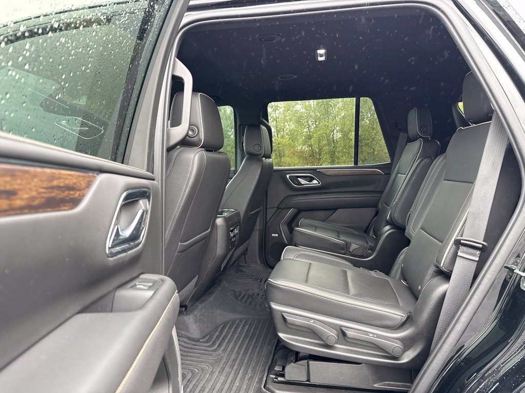 Used 2021 Chevrolet Tahoe Premier AWD/4WD image 25