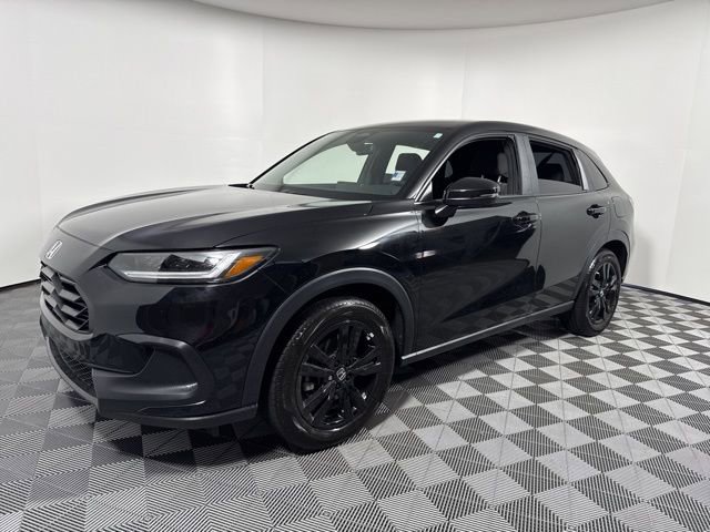 Used 2026 Honda HR-V Sport image 2