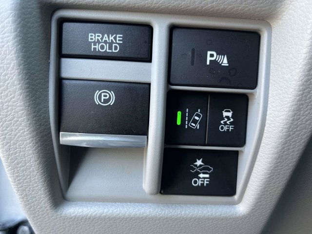 Used 2020 Acura MDX w/ Technology Package FWD image 31