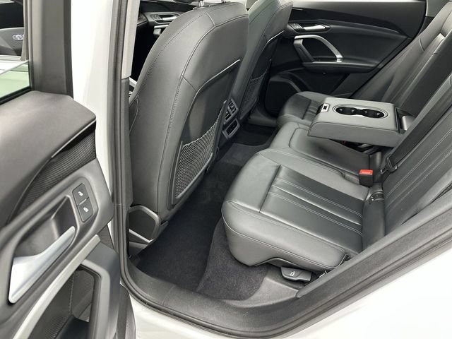 Used 2025 Audi Q5 Premium w/ Convenience Package AWD/4WD image 22