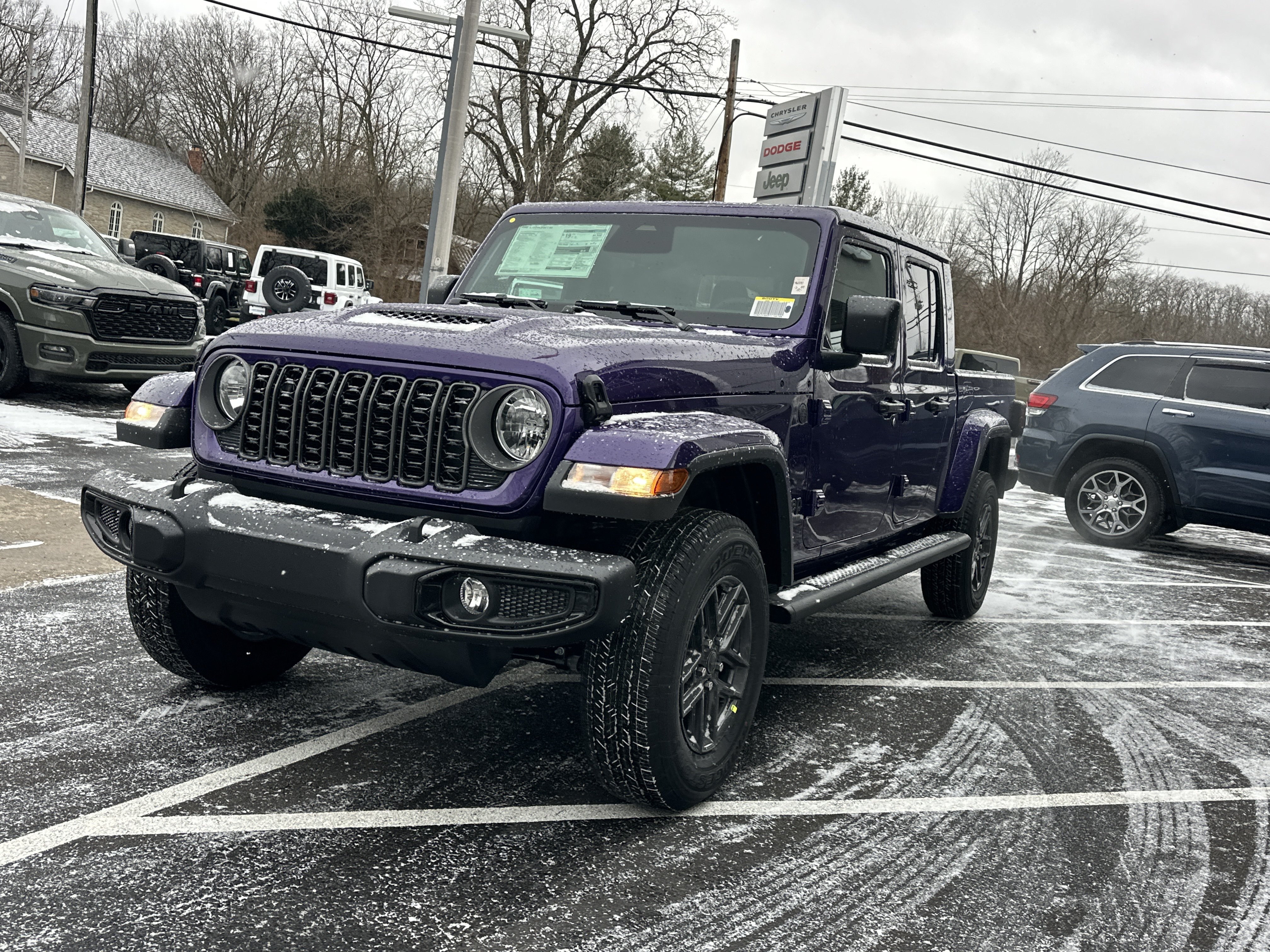 New 2026 Jeep Gladiator Sport AWD/4WD image 23