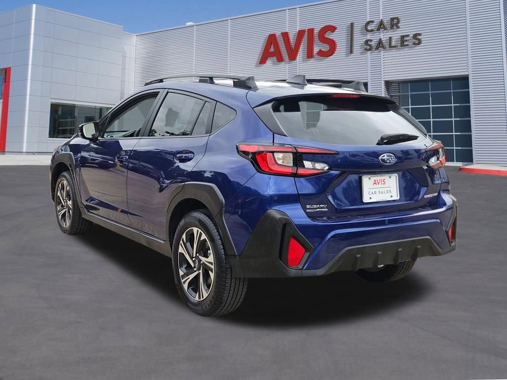 Used 2025 Subaru Crosstrek 2.0i Premium AWD/4WD image 3