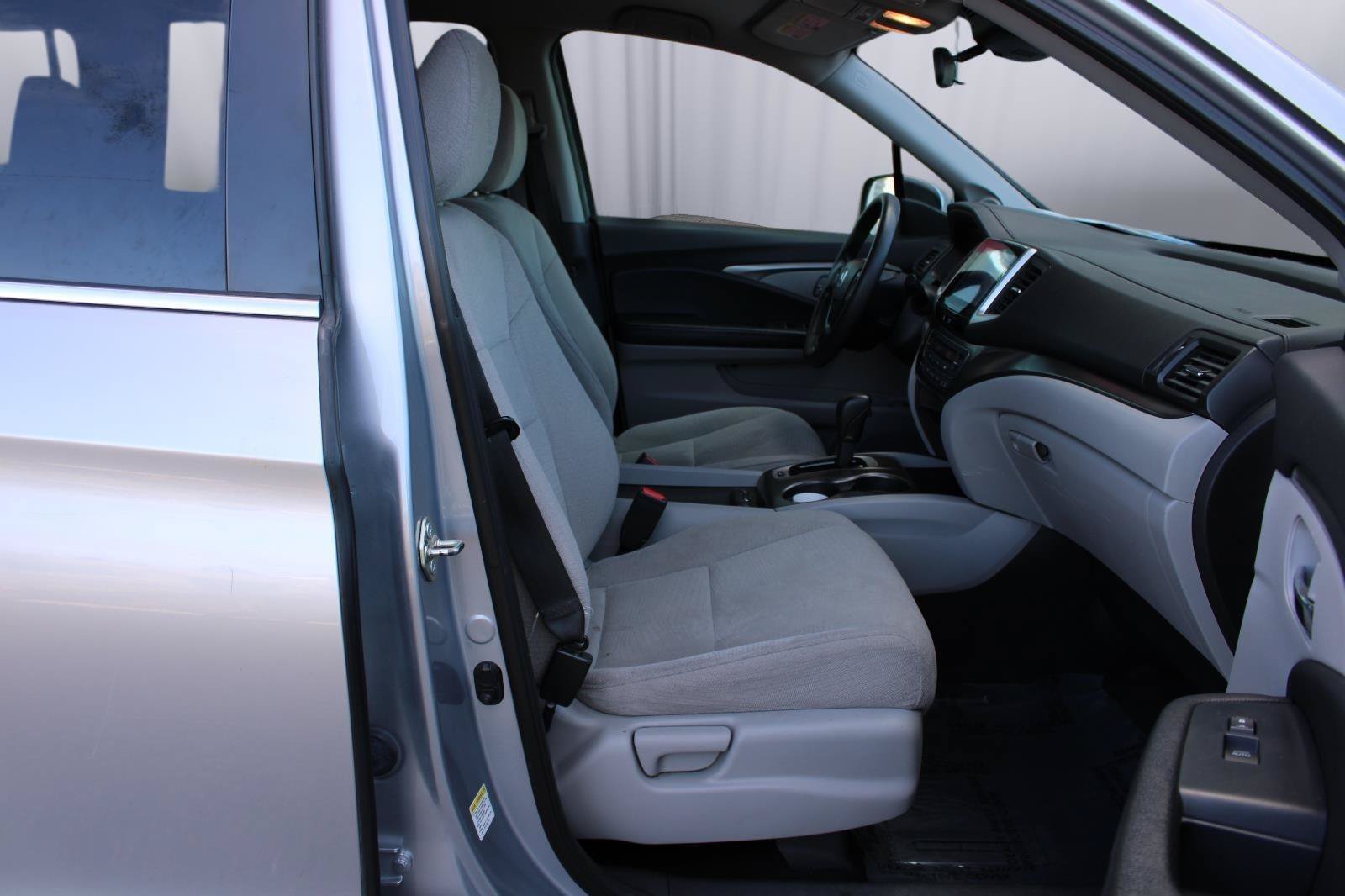 Used 2016 Honda Pilot EX image 39