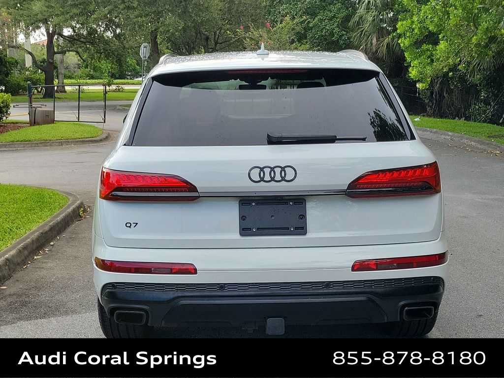 Certified 2025 Audi Q7 2.0T Premium Plus AWD/4WD image 13