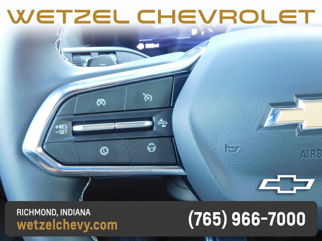 New 2027 Chevrolet Traverse LT w/ Enhanced Driving Package FWD image 36