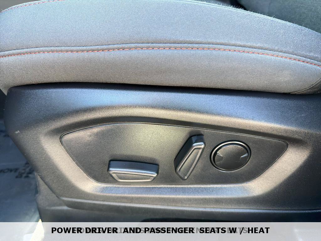 Used 2025 Ford Explorer Active RWD image 19