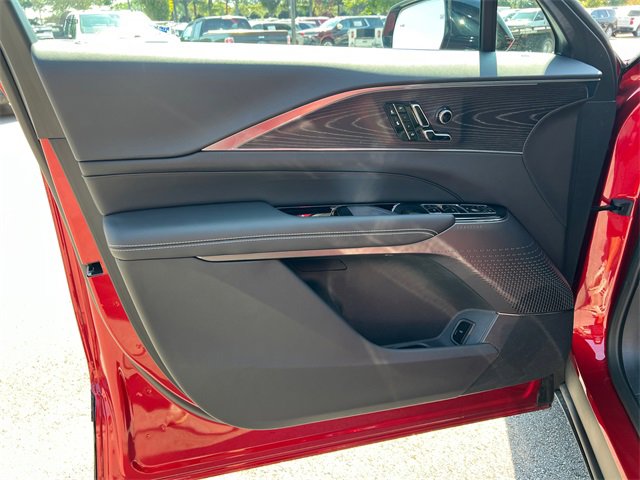 Used 2025 Cadillac Lyriq Sport image 10