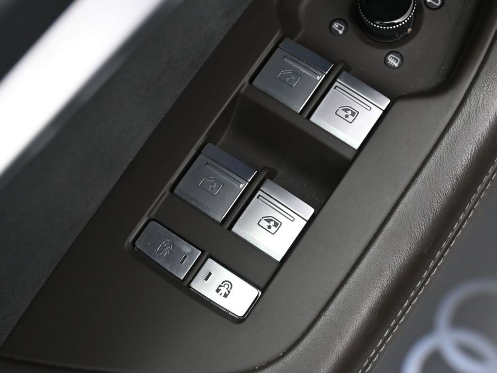 Used 2019 Audi A6 3.0T Prestige image 13