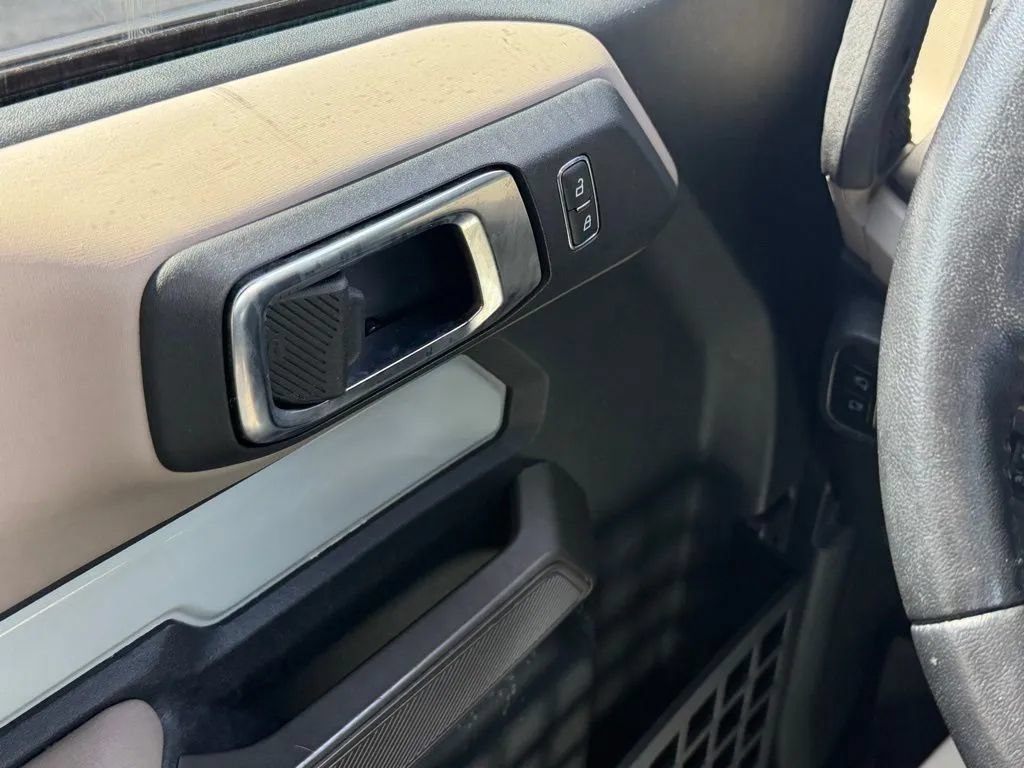 Used 2021 Ford Bronco Wildtrak AWD/4WD image 13