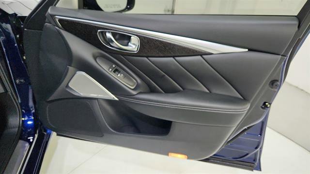 Used 2023 INFINITI Q50 Sensory image 28