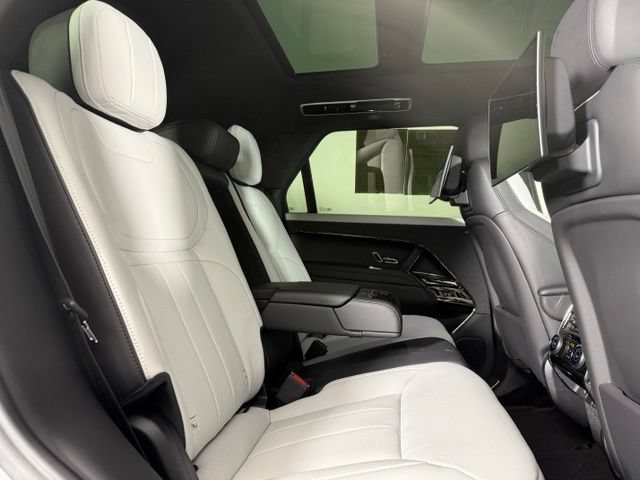 Certified 2024 Land Rover Range Rover Sport Autobiography AWD/4WD image 30