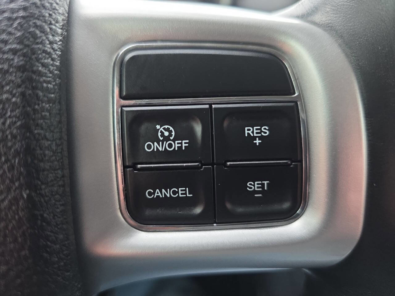 Used 2015 Dodge Journey R/T w/ Rear Seat Video Group AWD/4WD image 21