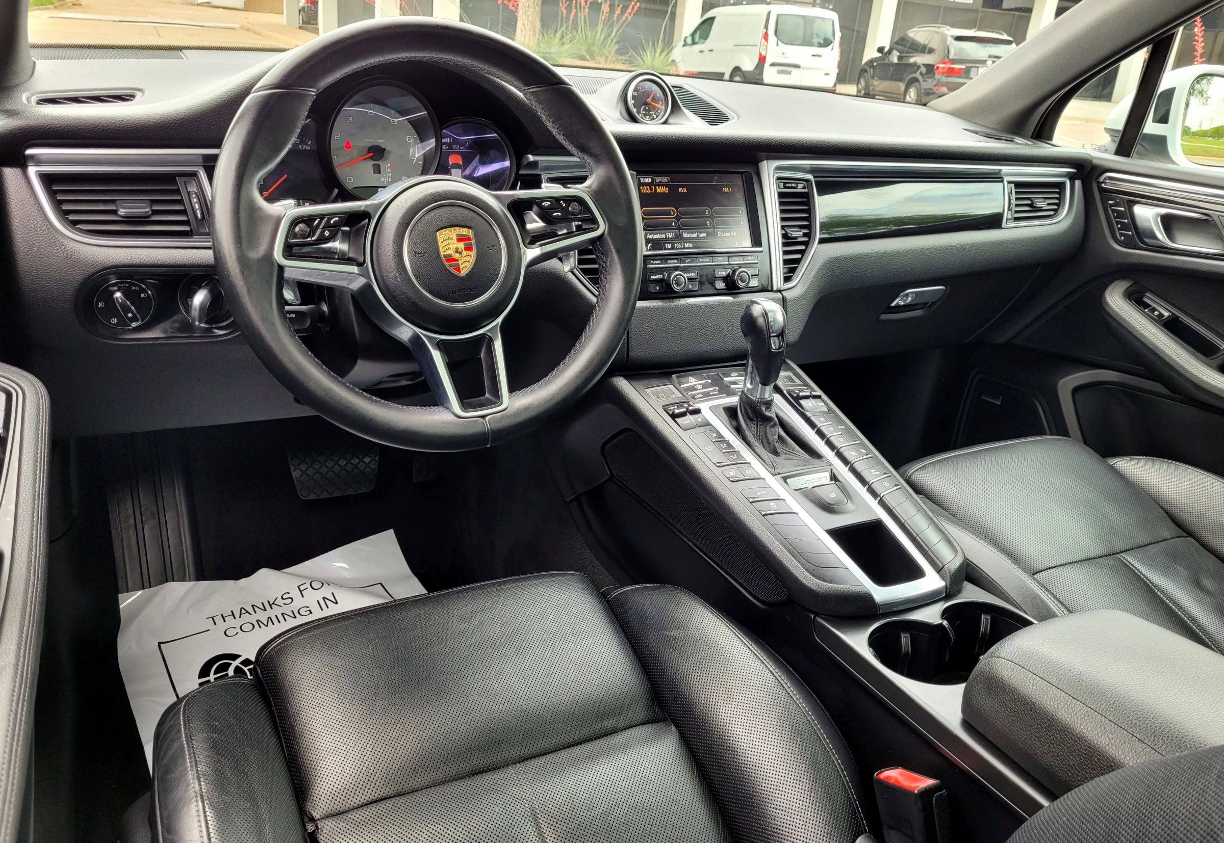 Used 2015 Porsche Macan S image 26