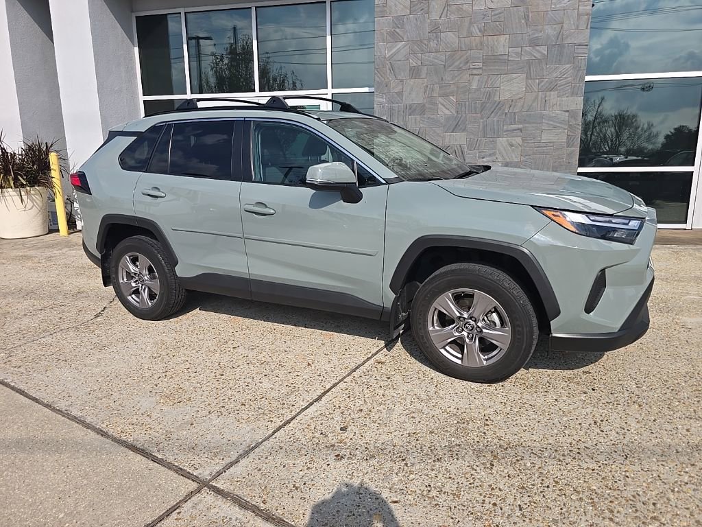 Used 2023 Toyota RAV4 XLE image 2