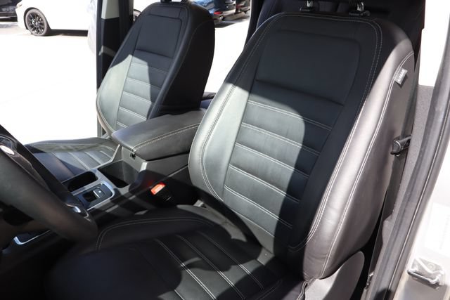 Used 2017 Ford Escape Titanium w/ Equipment Group 301A FWD image 12