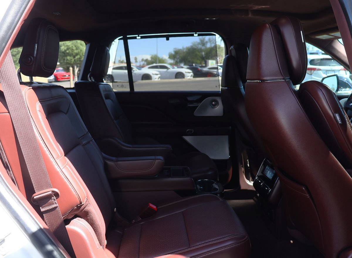 Used 2020 Lincoln Aviator Black Label w/ Dynamic Handling Package AWD/4WD image 29