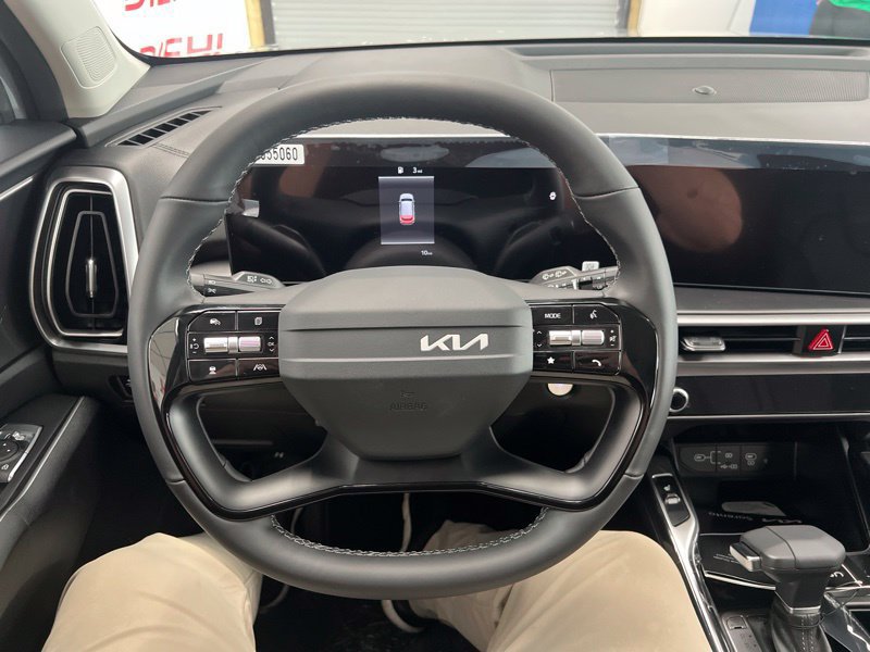 New 2026 Kia Sorento S AWD/4WD image 16
