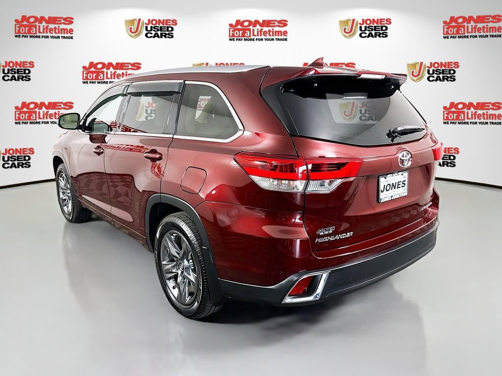 Certified 2019 Toyota Highlander Limited Platinum AWD/4WD image 2