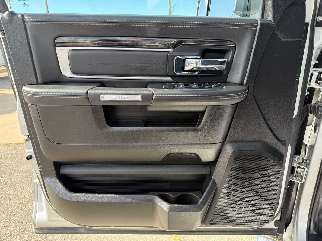 Used 2015 RAM 1500 Limited AWD/4WD image 12
