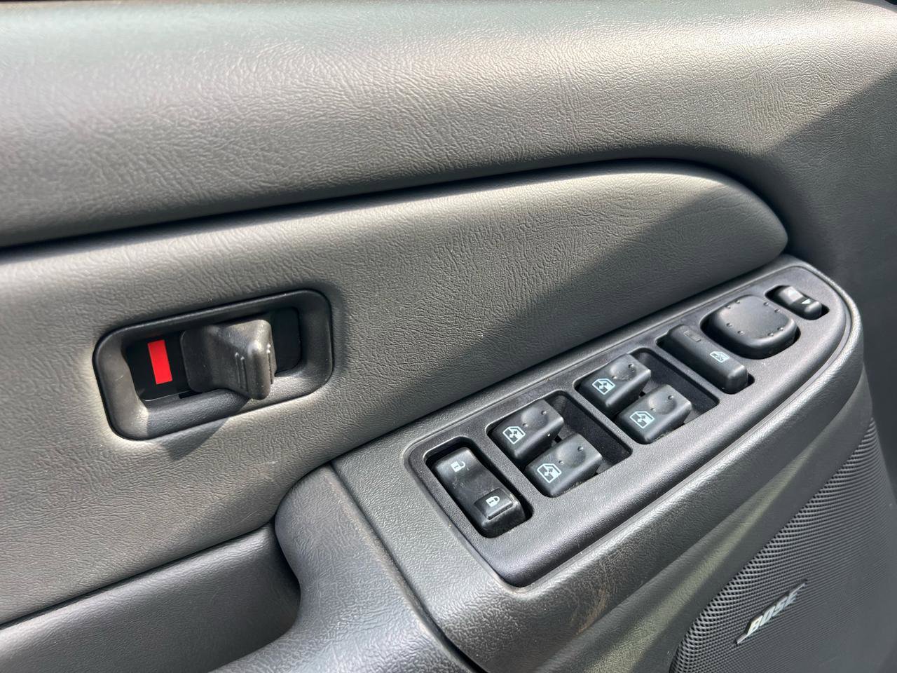 Used 2004 Chevrolet Silverado 1500 LS RWD image 34